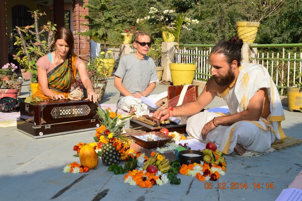 Rishikesh Sadan A Yoga & Spritual Retreat Hotel Tapovan Екстериор снимка