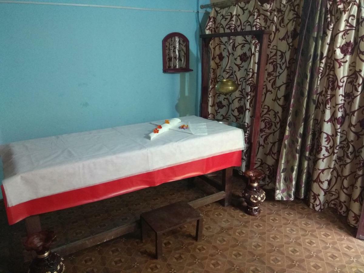 Rishikesh Sadan A Yoga & Spritual Retreat Hotel Tapovan Екстериор снимка